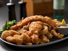 The Captains Feast Seafood Platter for two