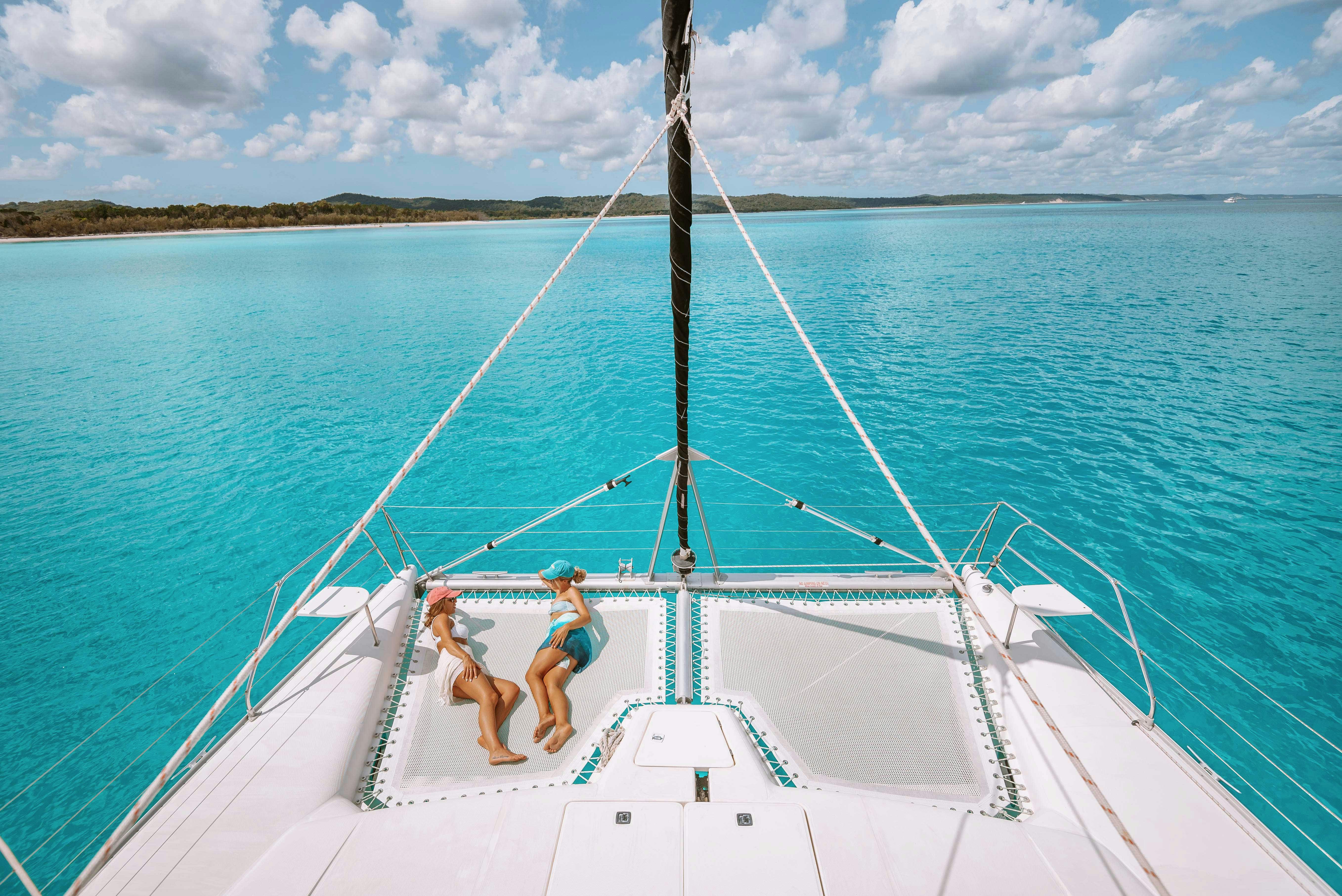 Sailing holiday Fraser Coast