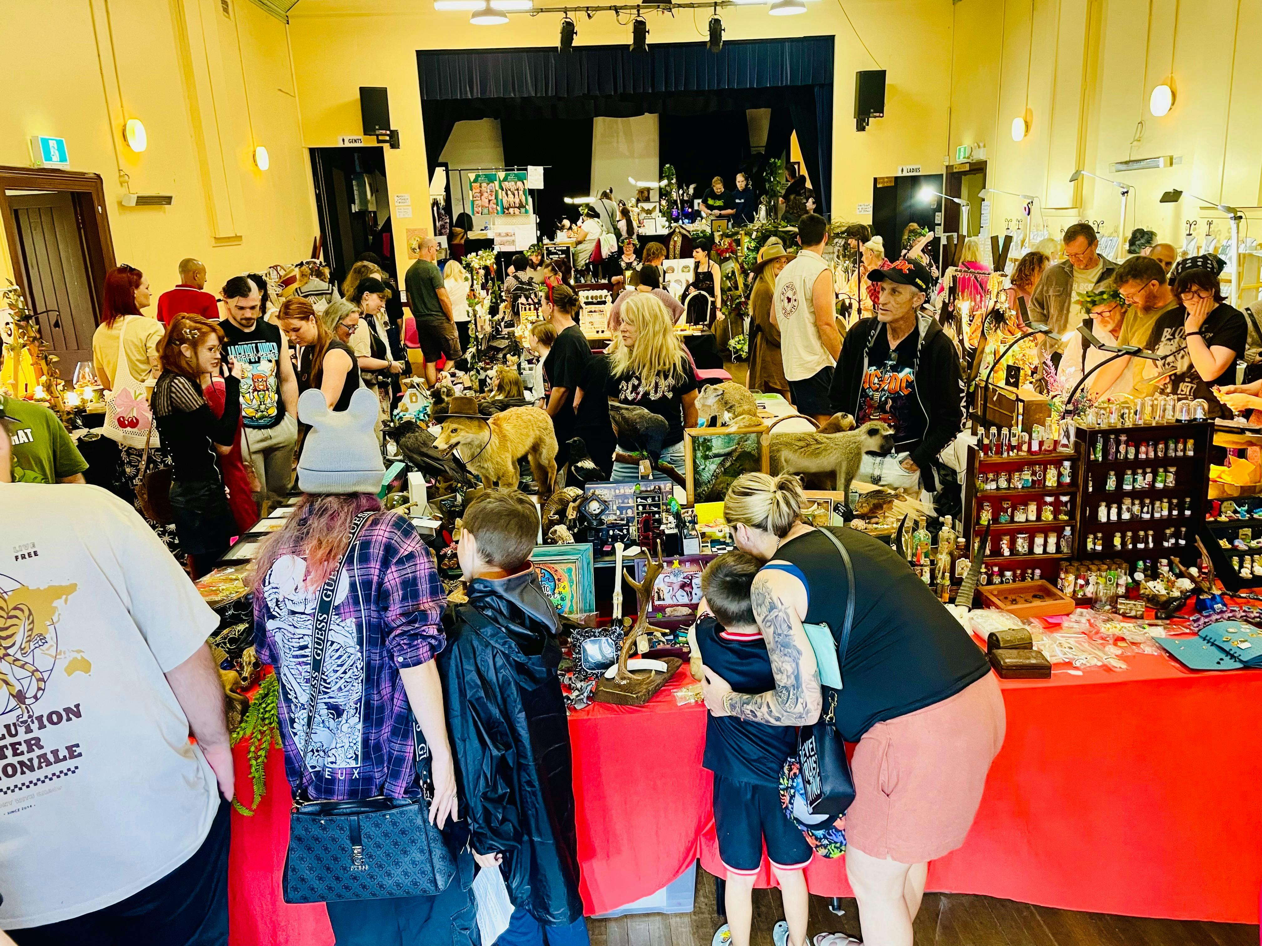 Atticurio Bizarre Market