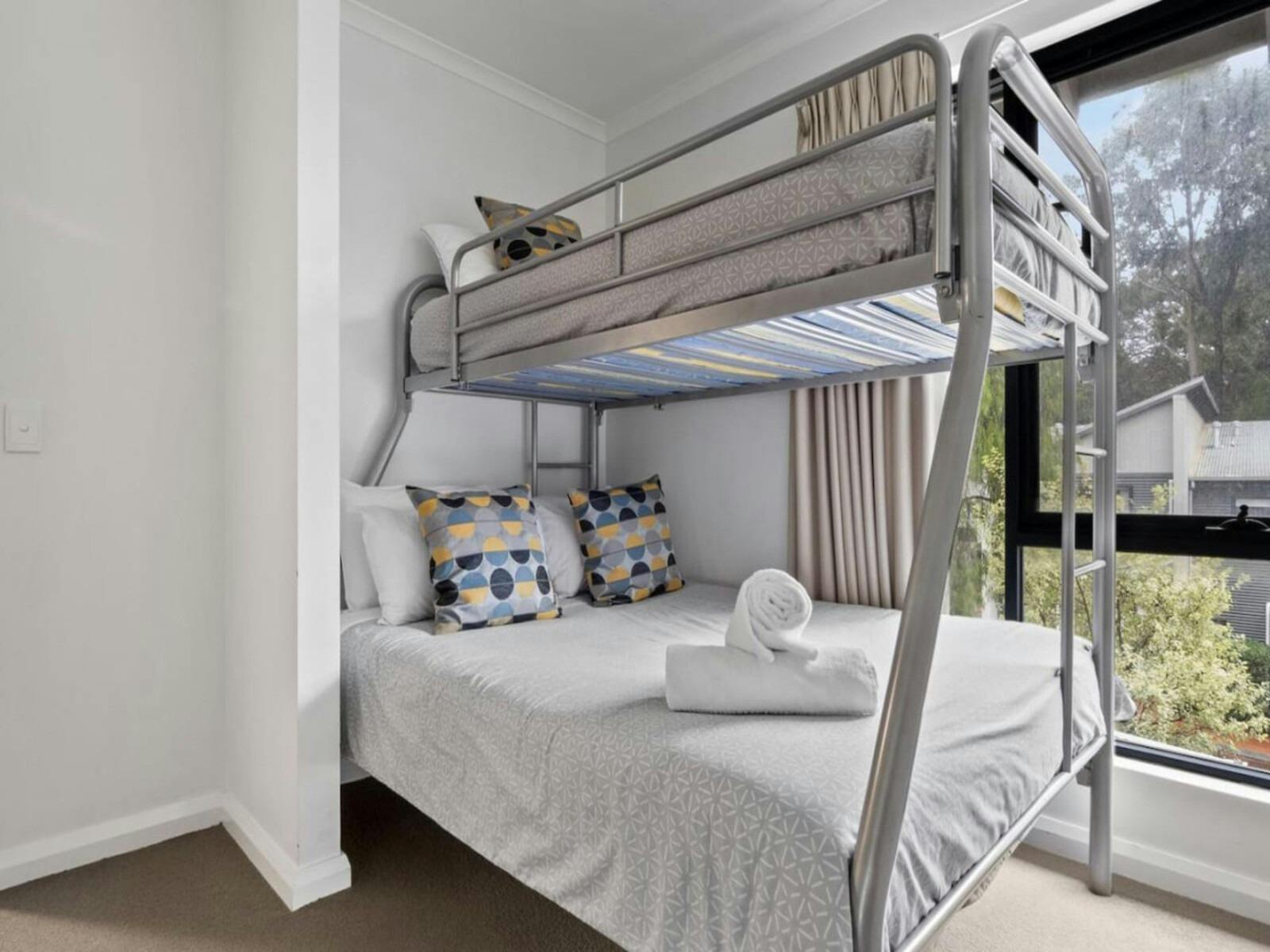 Forest Edge Villa Bunkroom