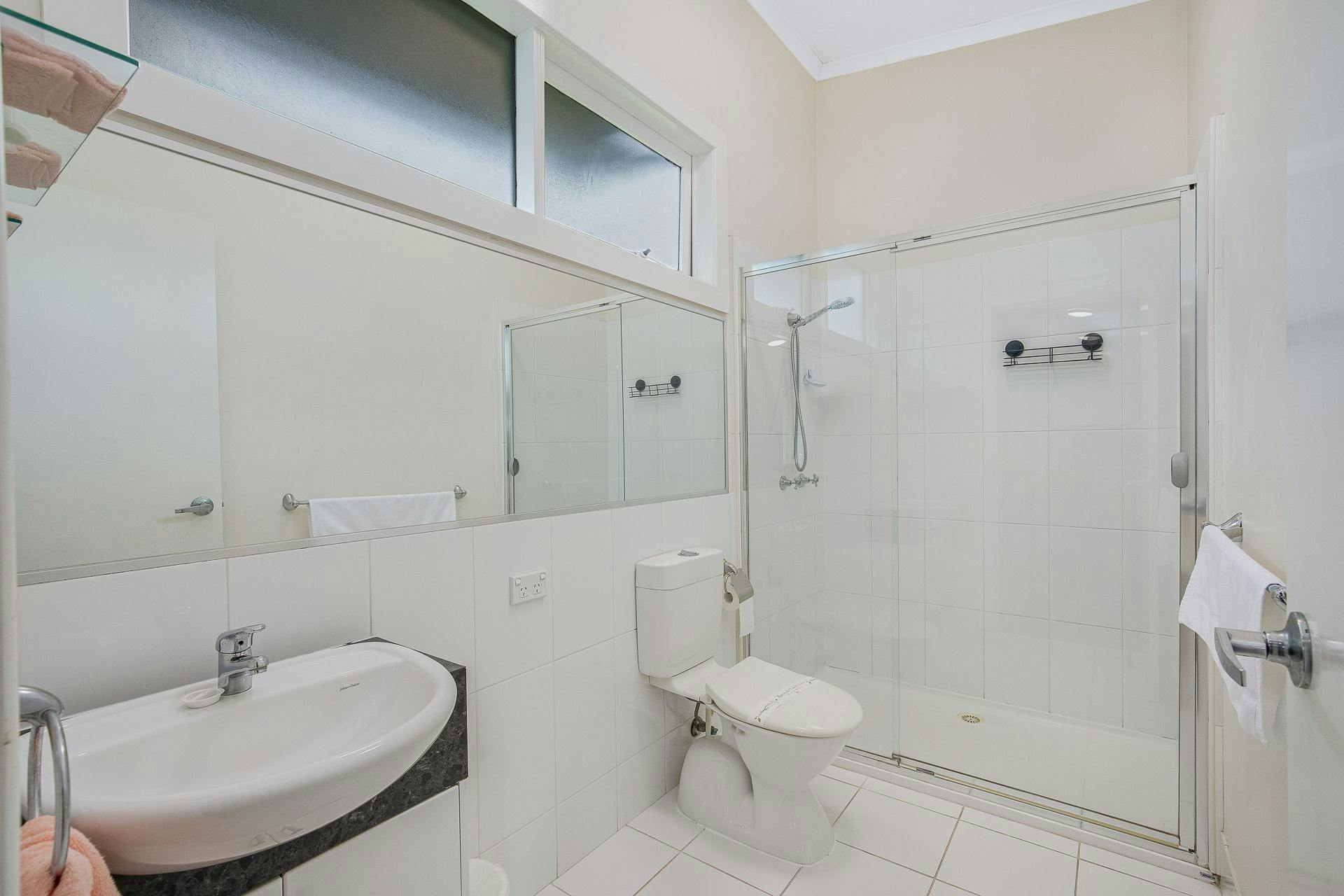 アパートのバスルーム