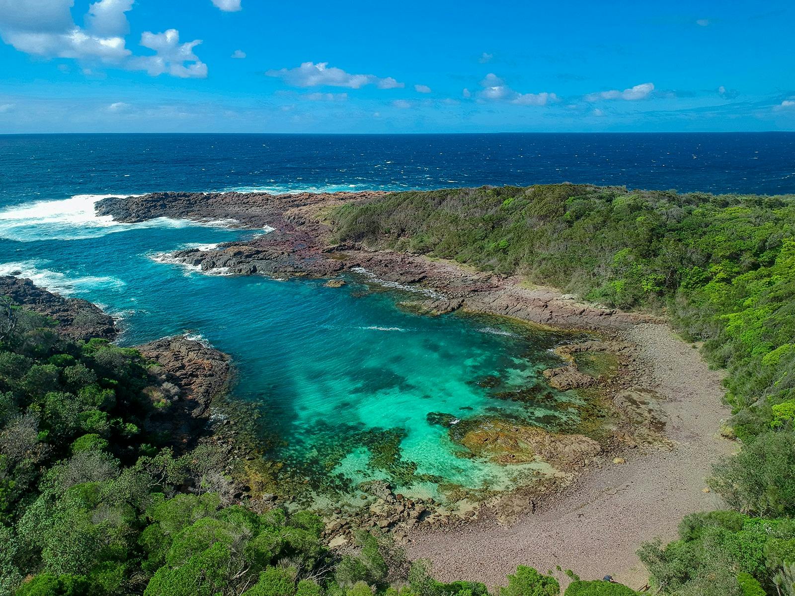 Bass Point Rocks Bass Point Reserve | NSW Holidays & Accommodation, Things to Do ...