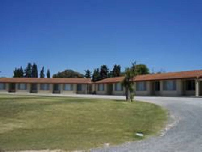 Stansbury Holiday Motel