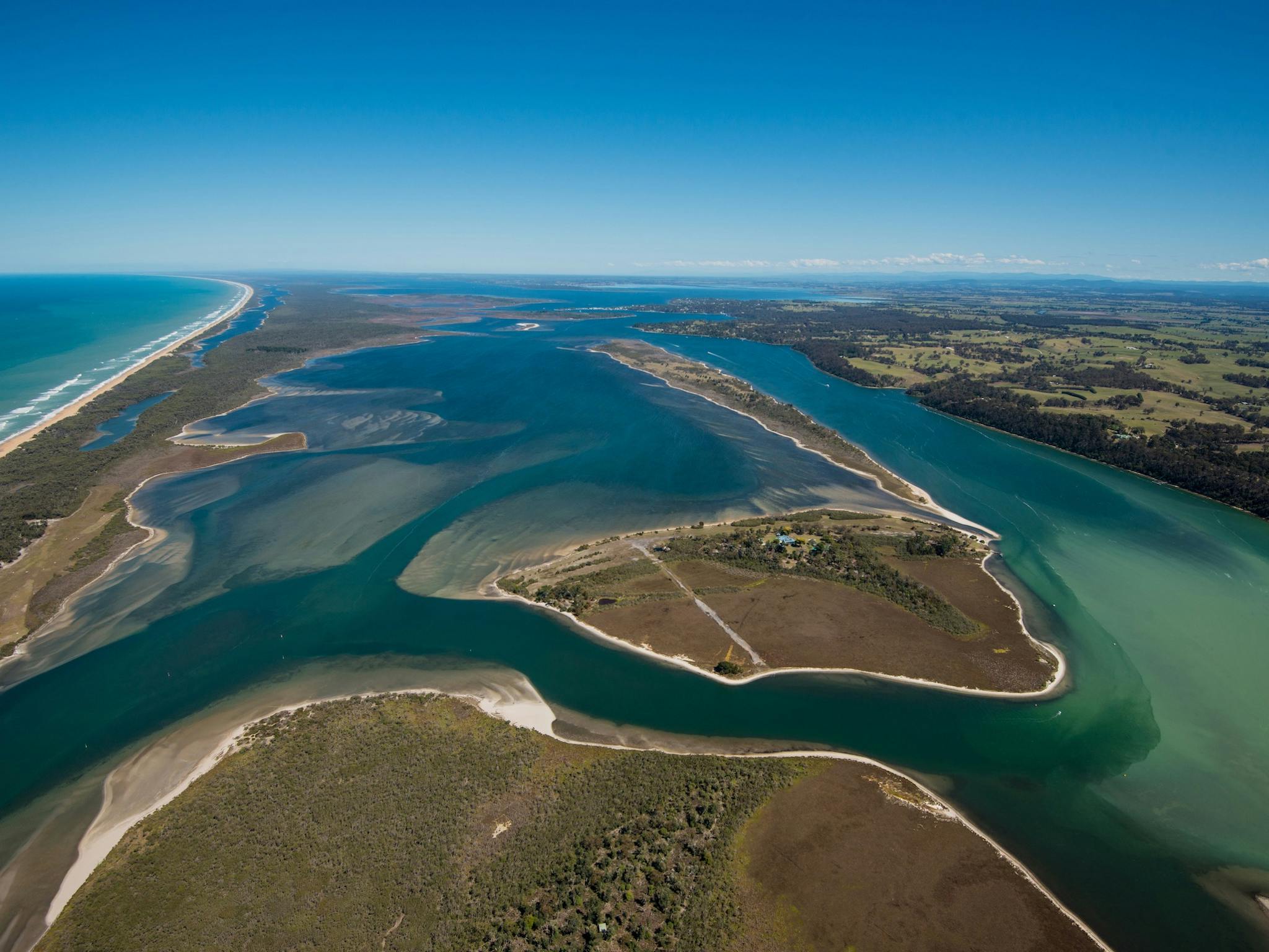 Rigbys, Fraser & Flannagans Islands
