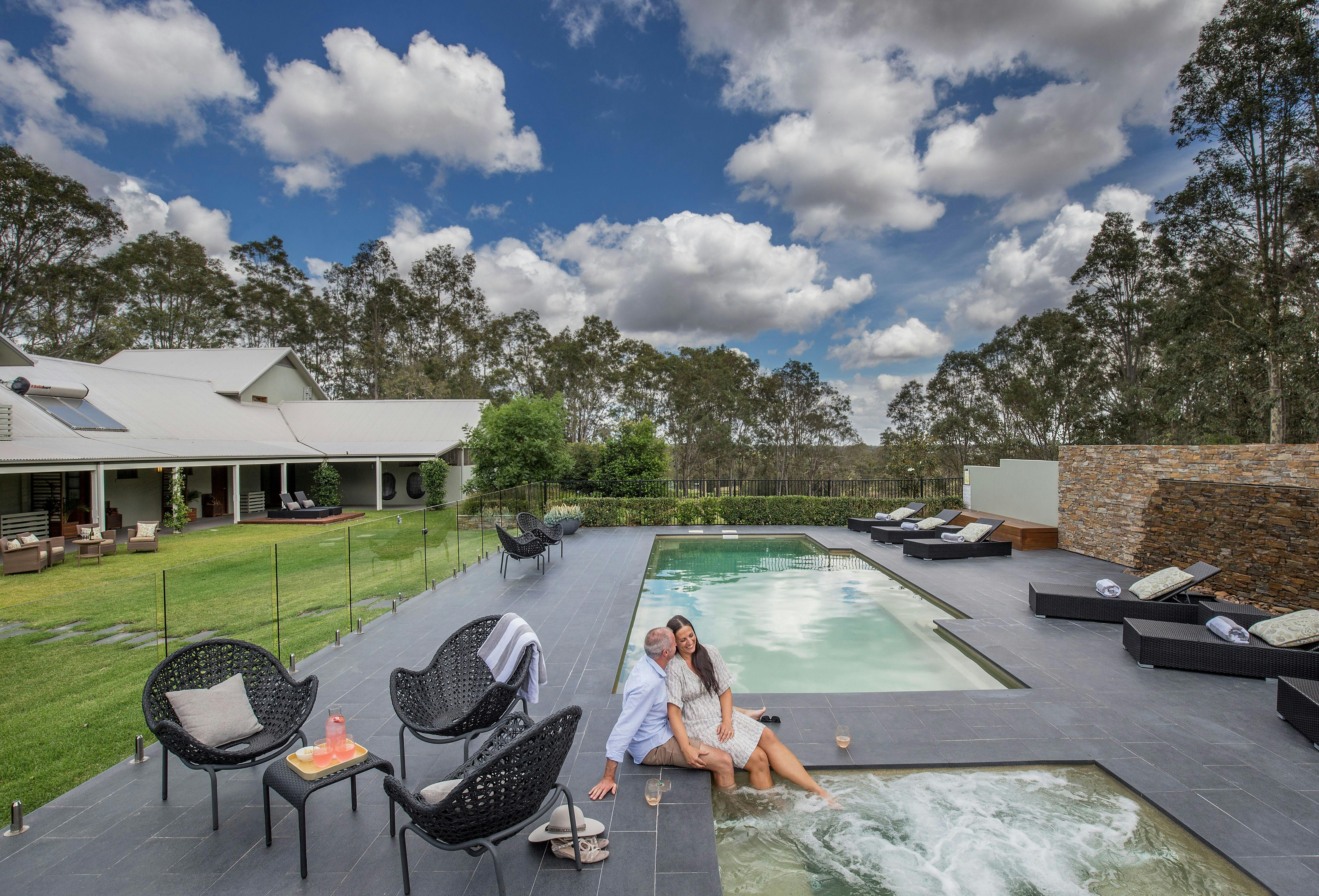 Drinks by the Pool at Spicers