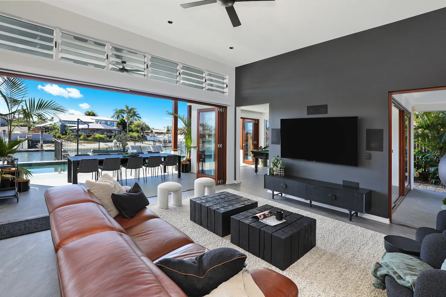 Spacious living room, luxury accomodation with pool,  mooloolaba accomodation with water view