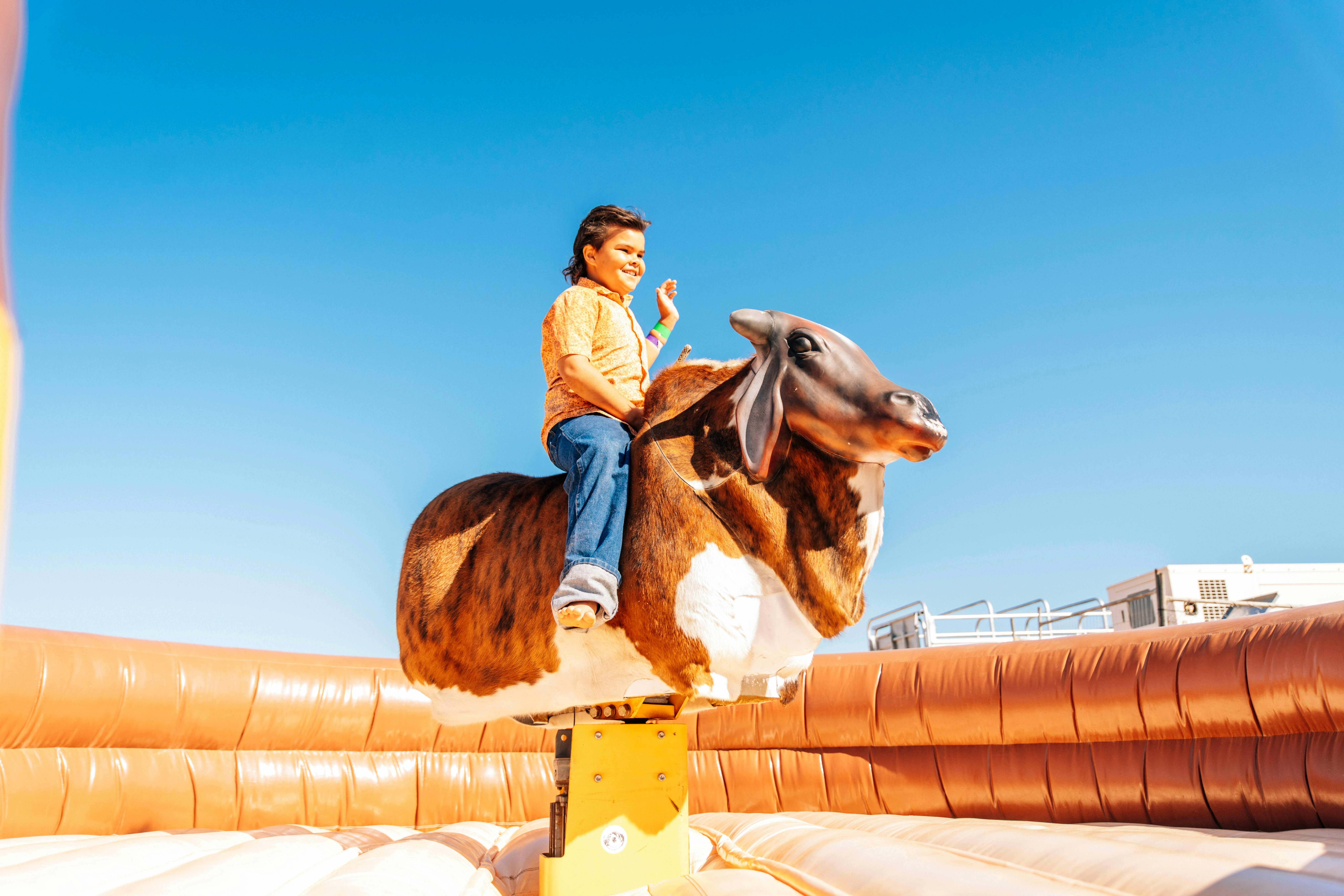 Cunnamulla Fella Rodeo Mechanical Bull