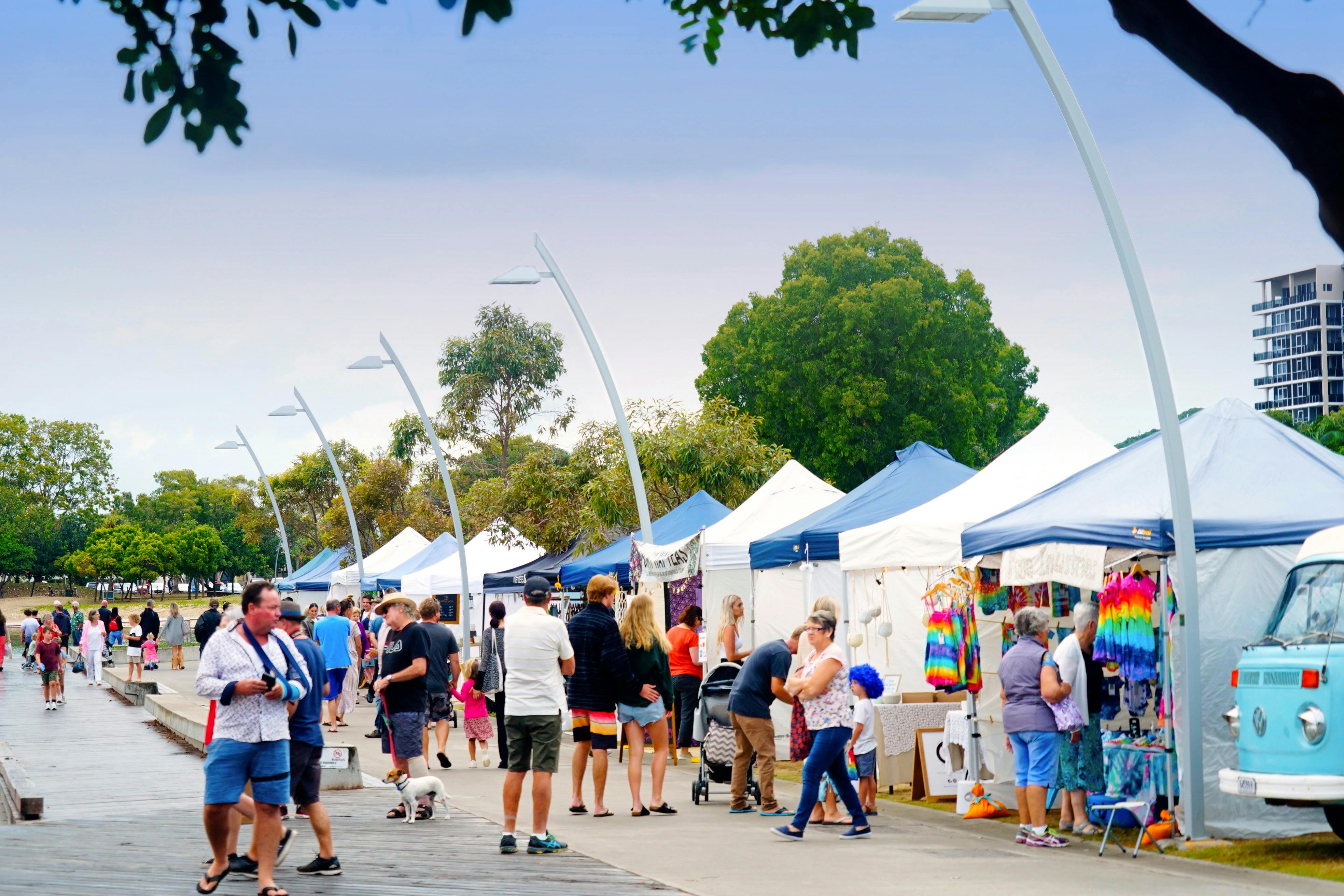 Located on the water front at Jack Evans Boat Harbour