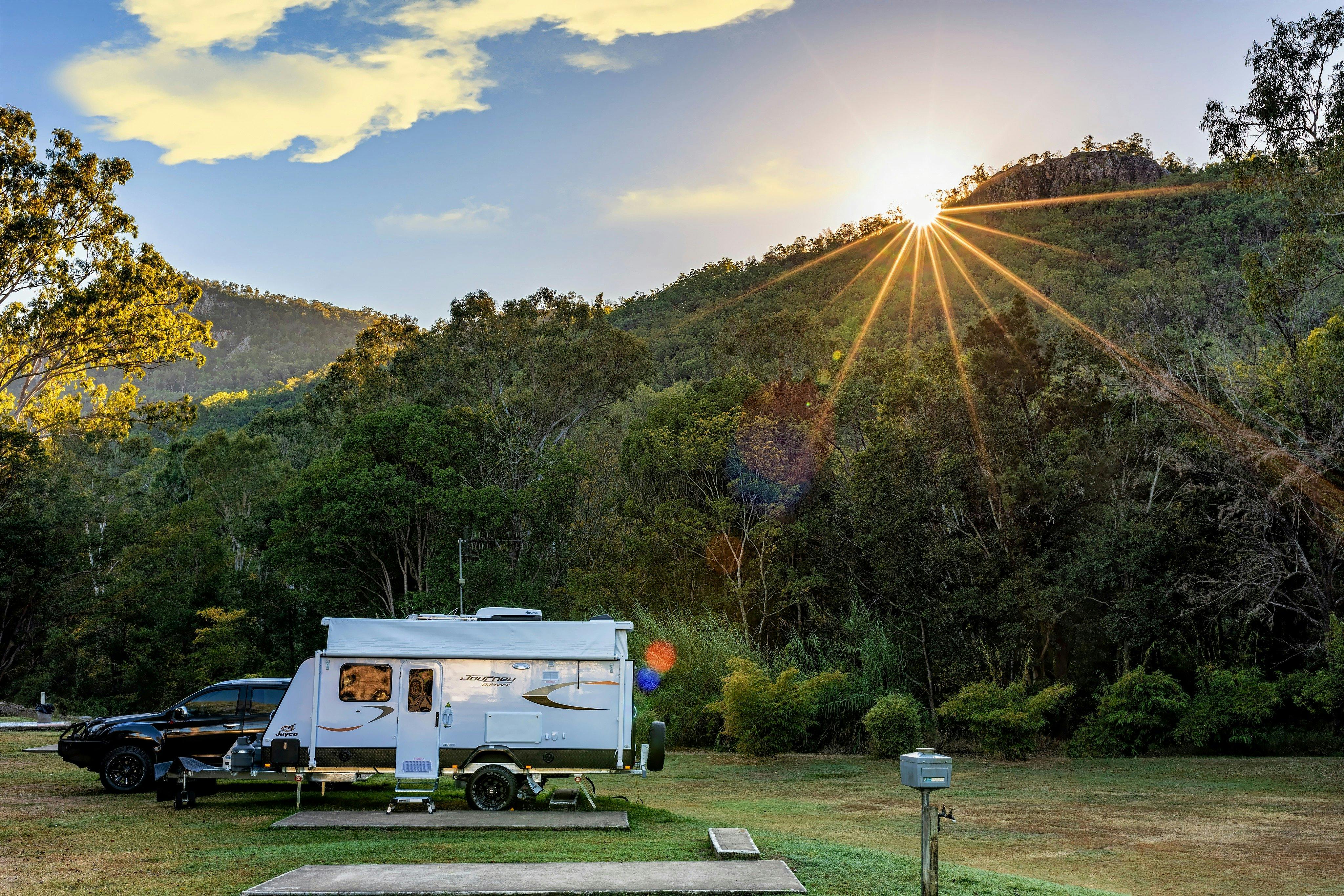 Esk Caravan Park and Brisbane Valley Rail Trail Motel