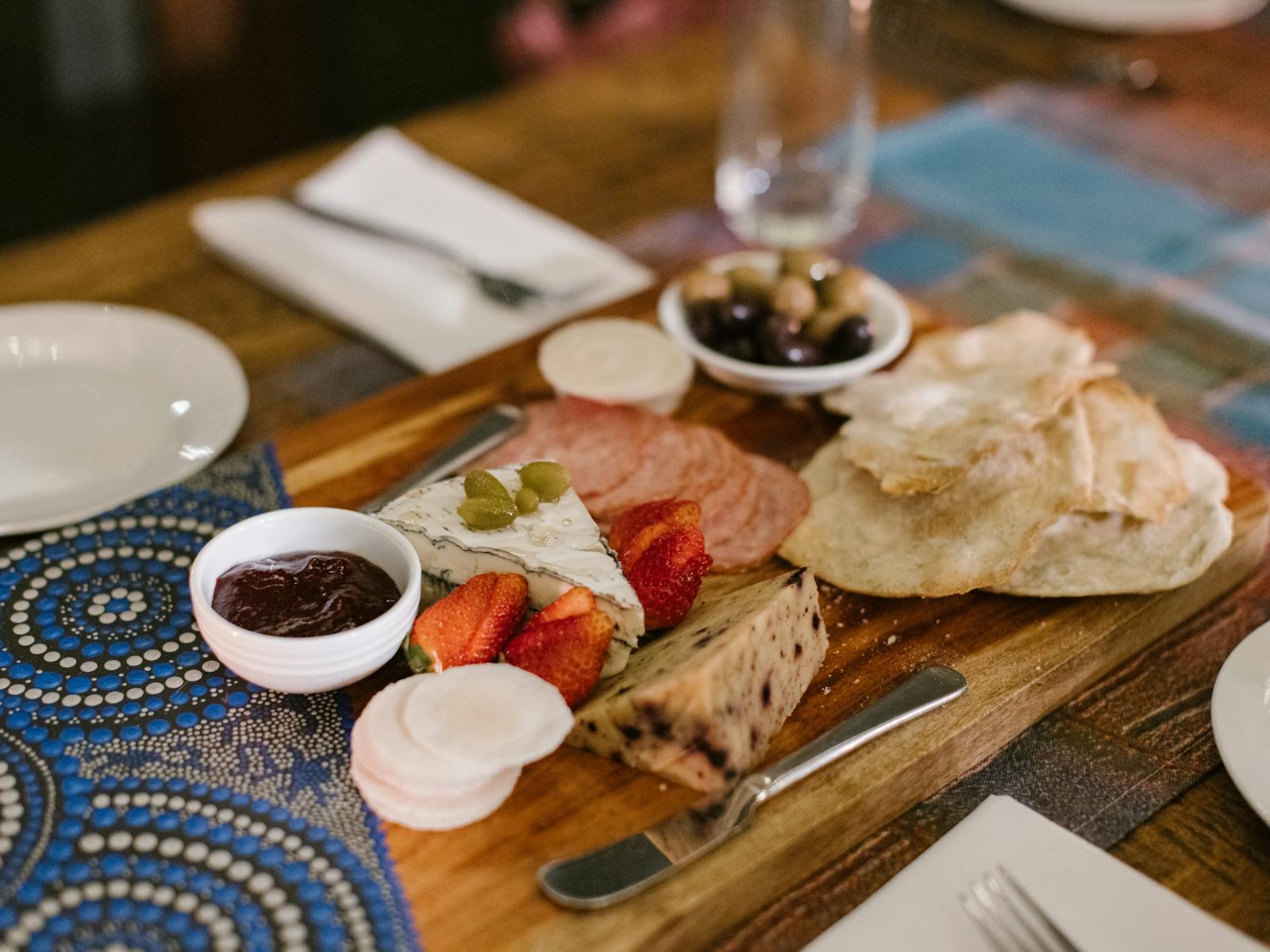 Indigenous Twist Grazing