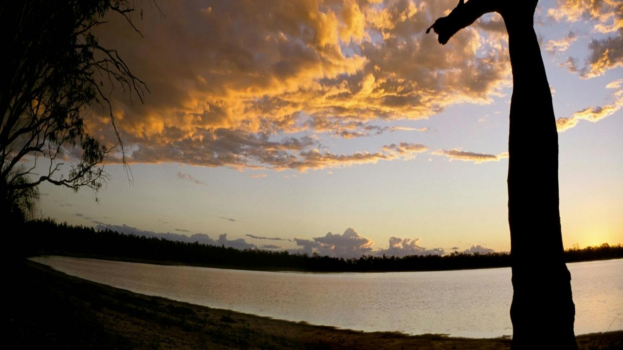 Sunset at Yarrie Lake