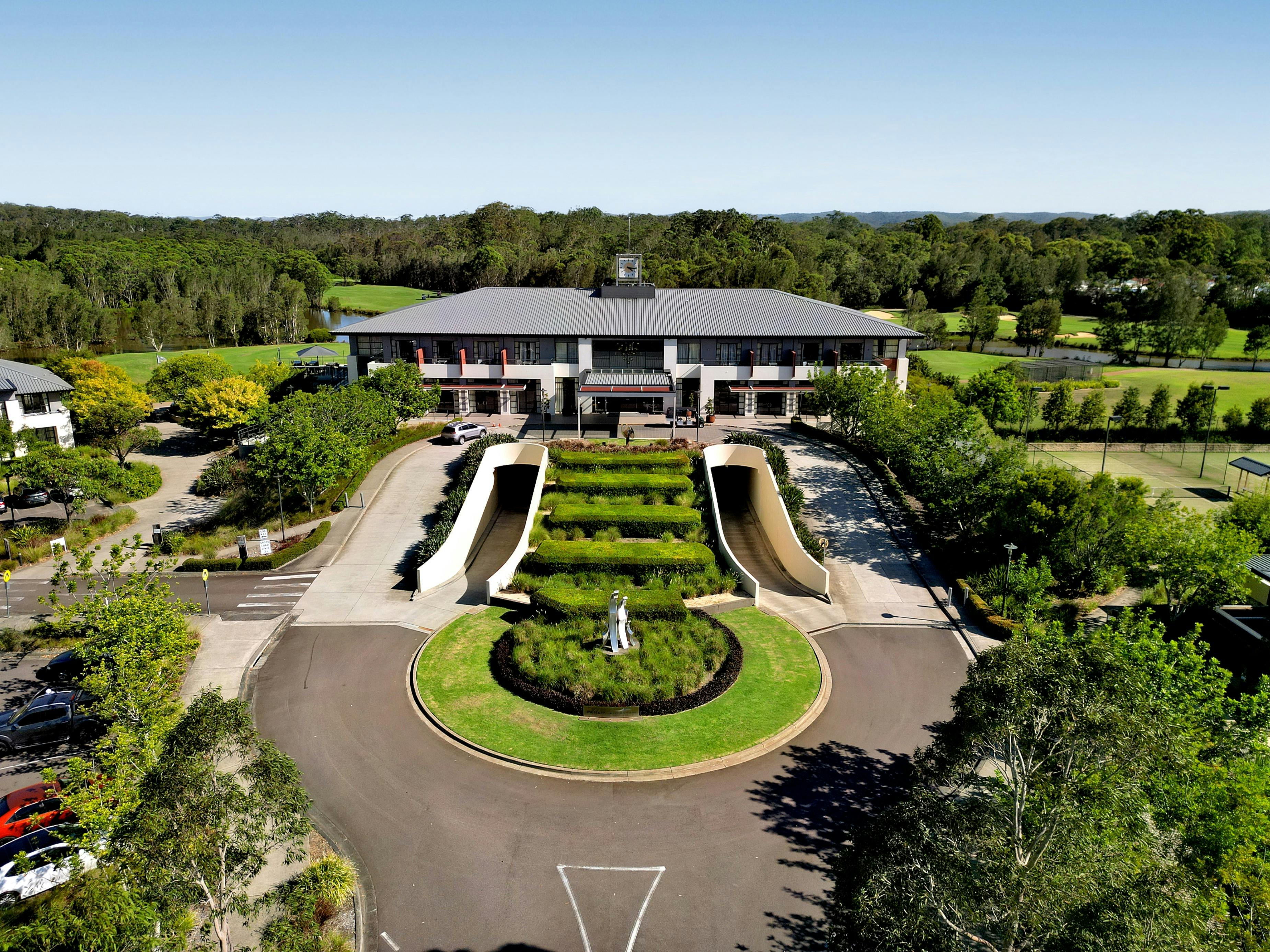 골프 코스 스파 장소를 갖춘 머큐어 쿠인다 워터스 센트럴 코스트 리조트