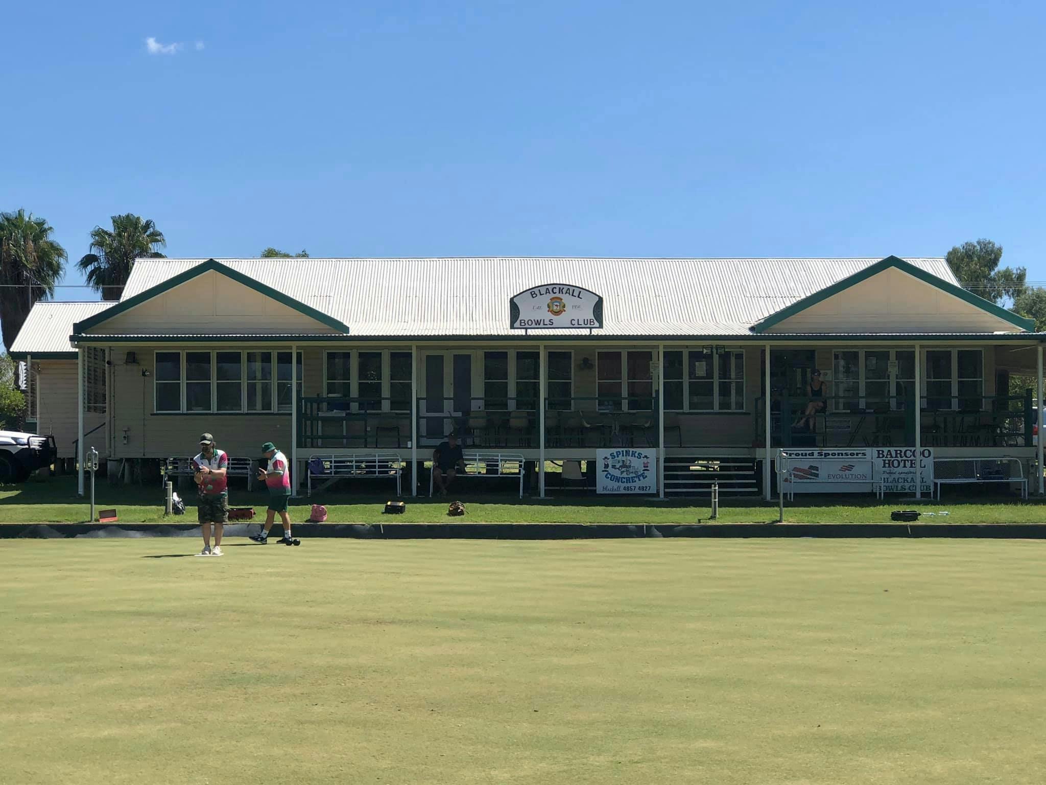 Friday Night Barefoot Bowls - Blackall