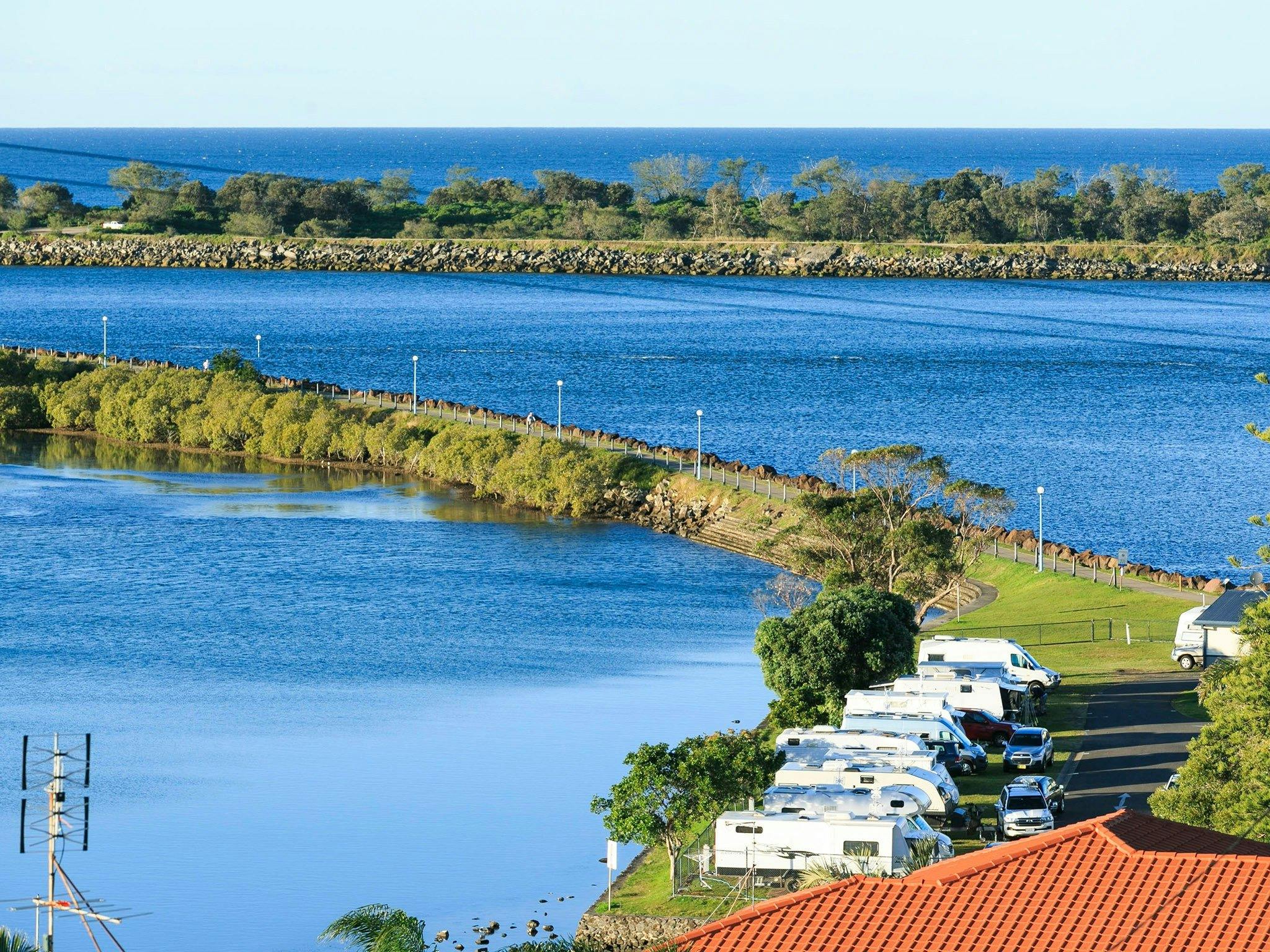 An image of van sites at Reflections Shaws Bay