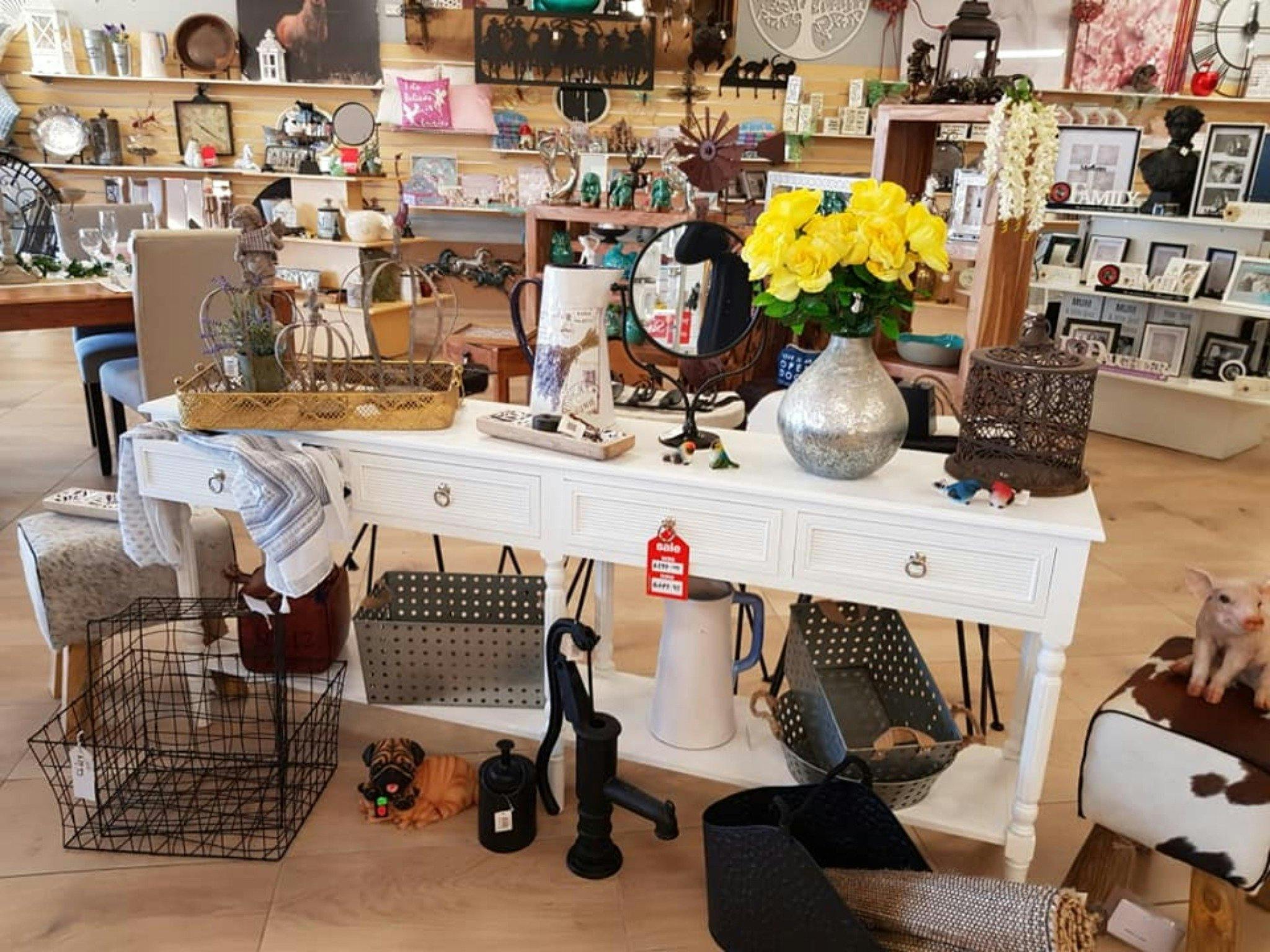 TSG Giftware Retail Outlet Young Hilltops Region NSW 2594