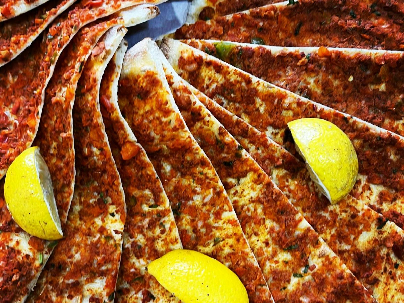 Lahmucan - Mince Meat Pide