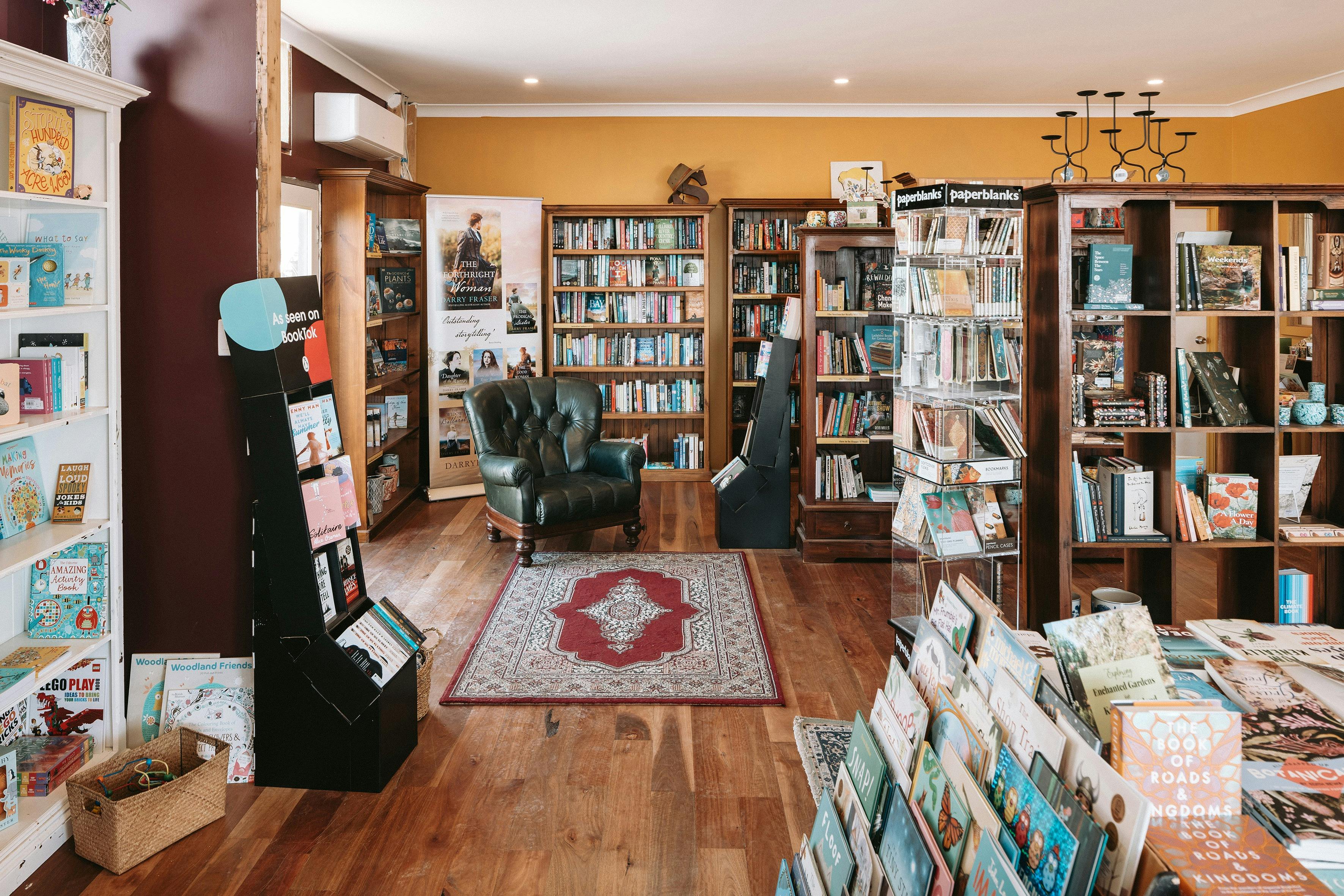 Big Quince Books & Coffee