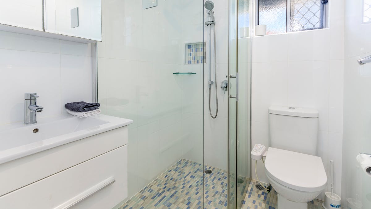 Ensuite