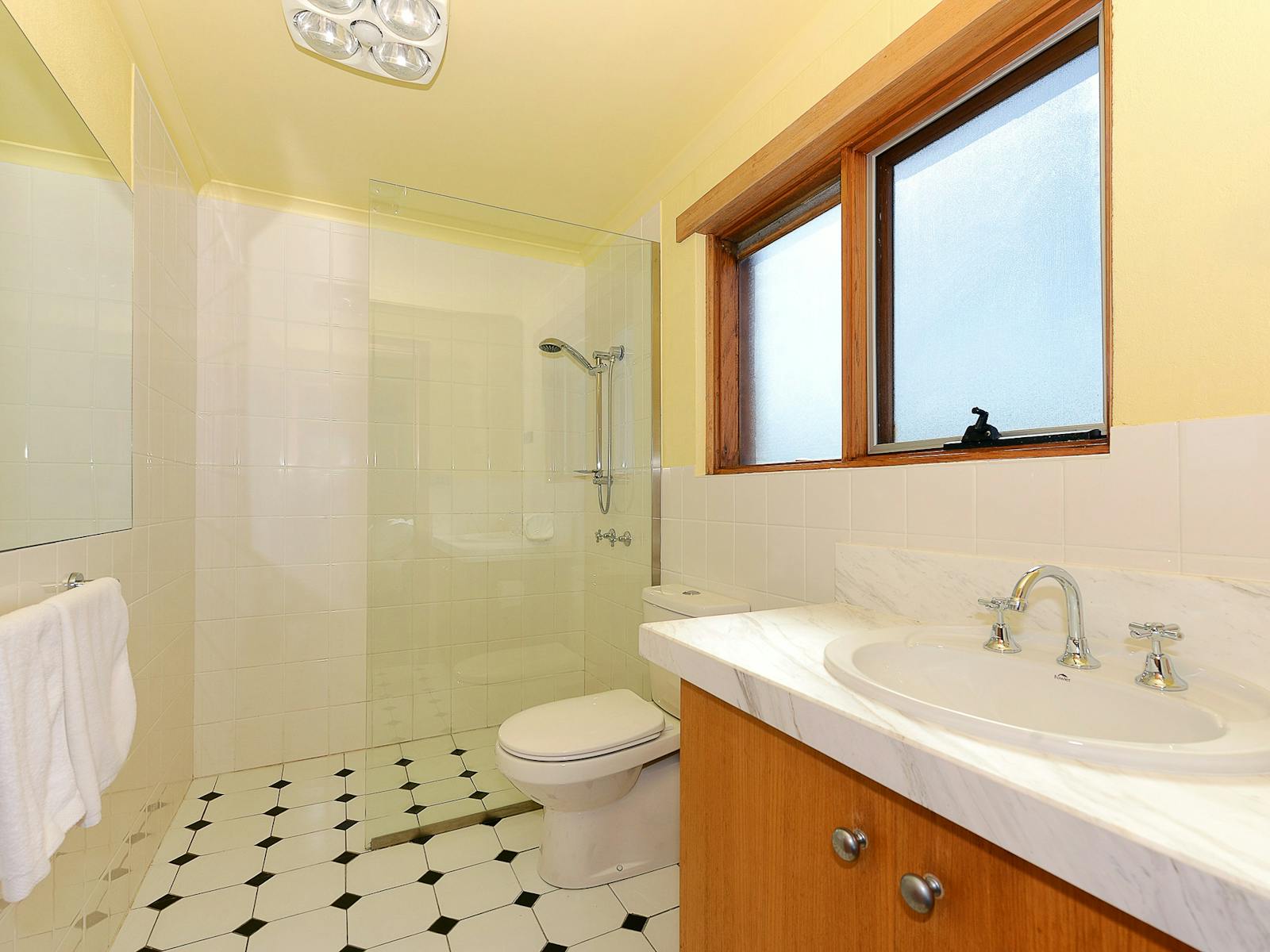 Cloudy Bay Villa - Bathroom