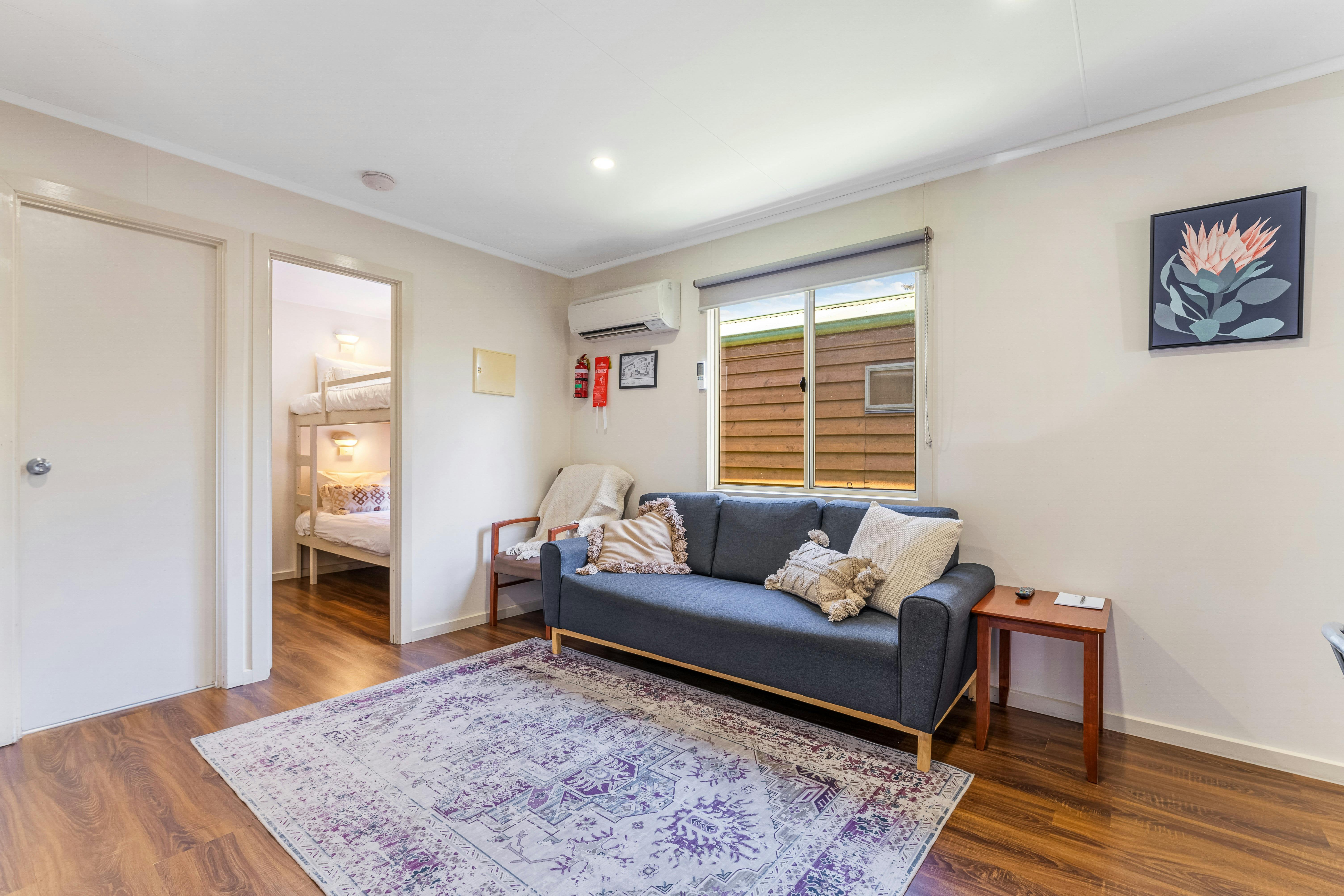 Standard Cedar Cabin | Tasman Holiday Parks - Bright