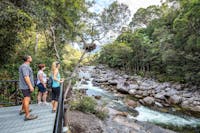 guests lookout over the Mosmsan Gorge lookout