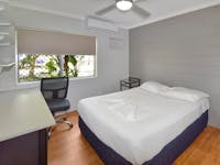 Cairns Adventure Lodge - Bedroom