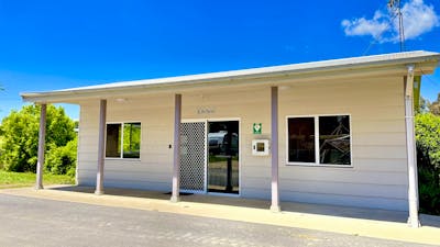 Gunning Caravan Park - Camp Kitchen