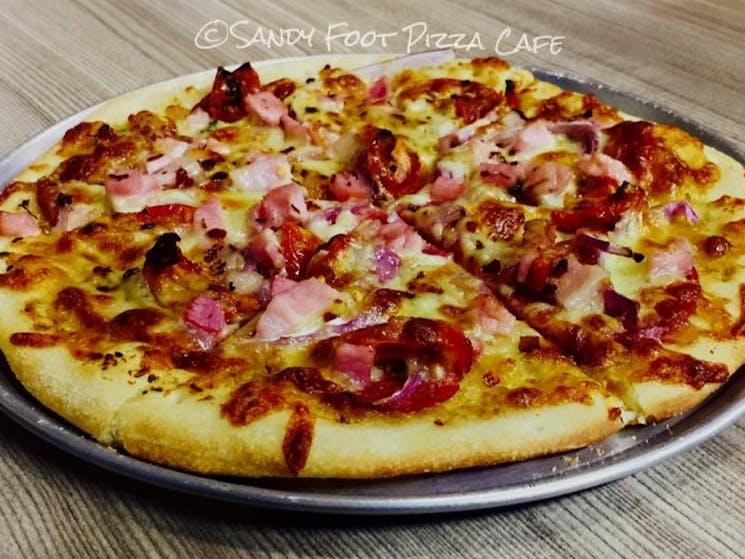 Sandy Foot Pizza Cafe NSW Holidays &