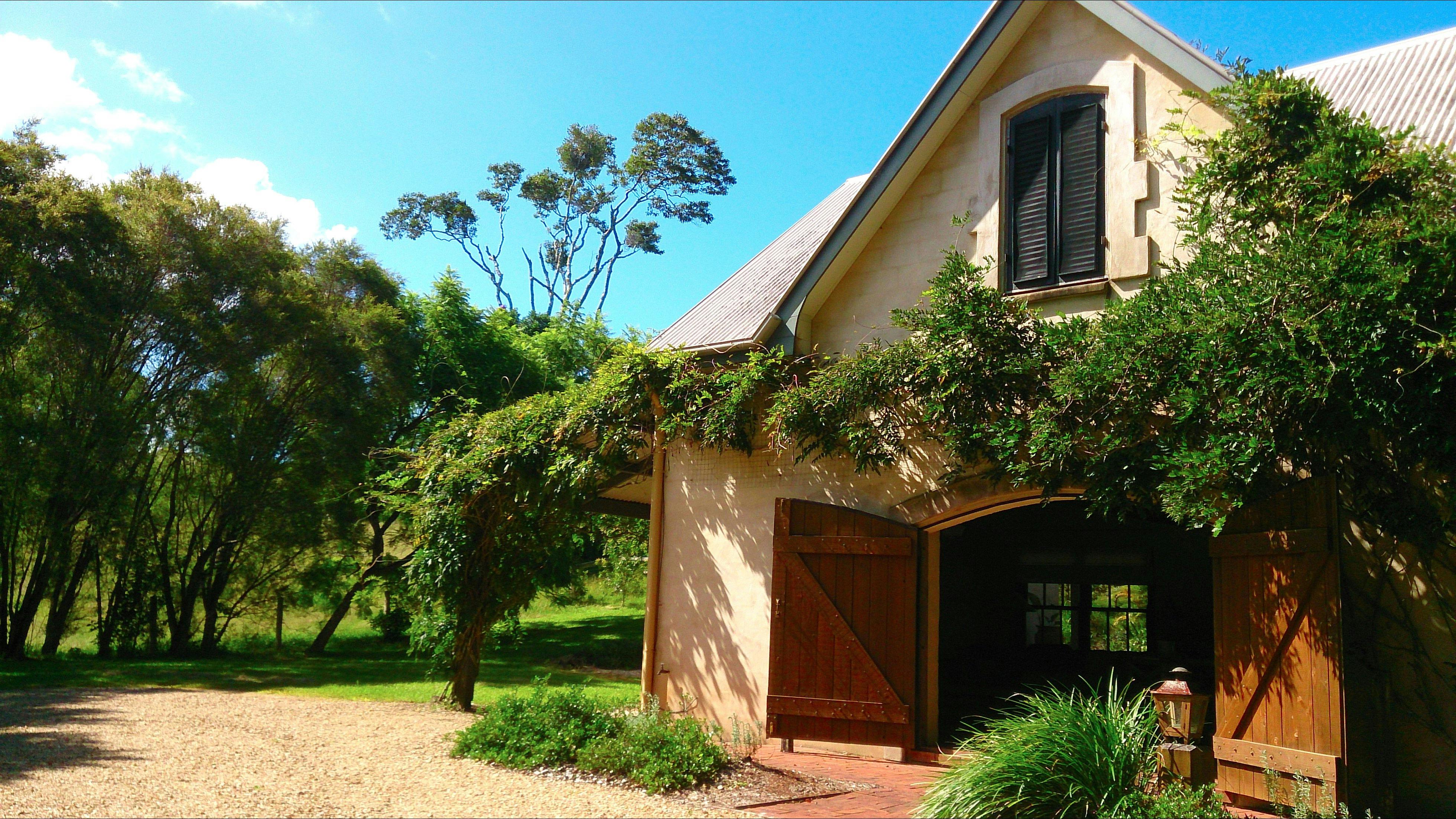 The Barn Hinterland Byron Bay NSW Holidays & Things