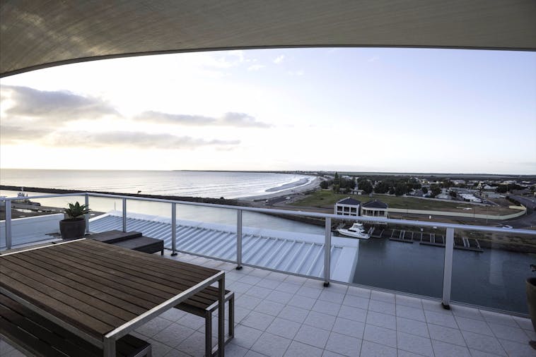 Penthouse 2 Bedroom