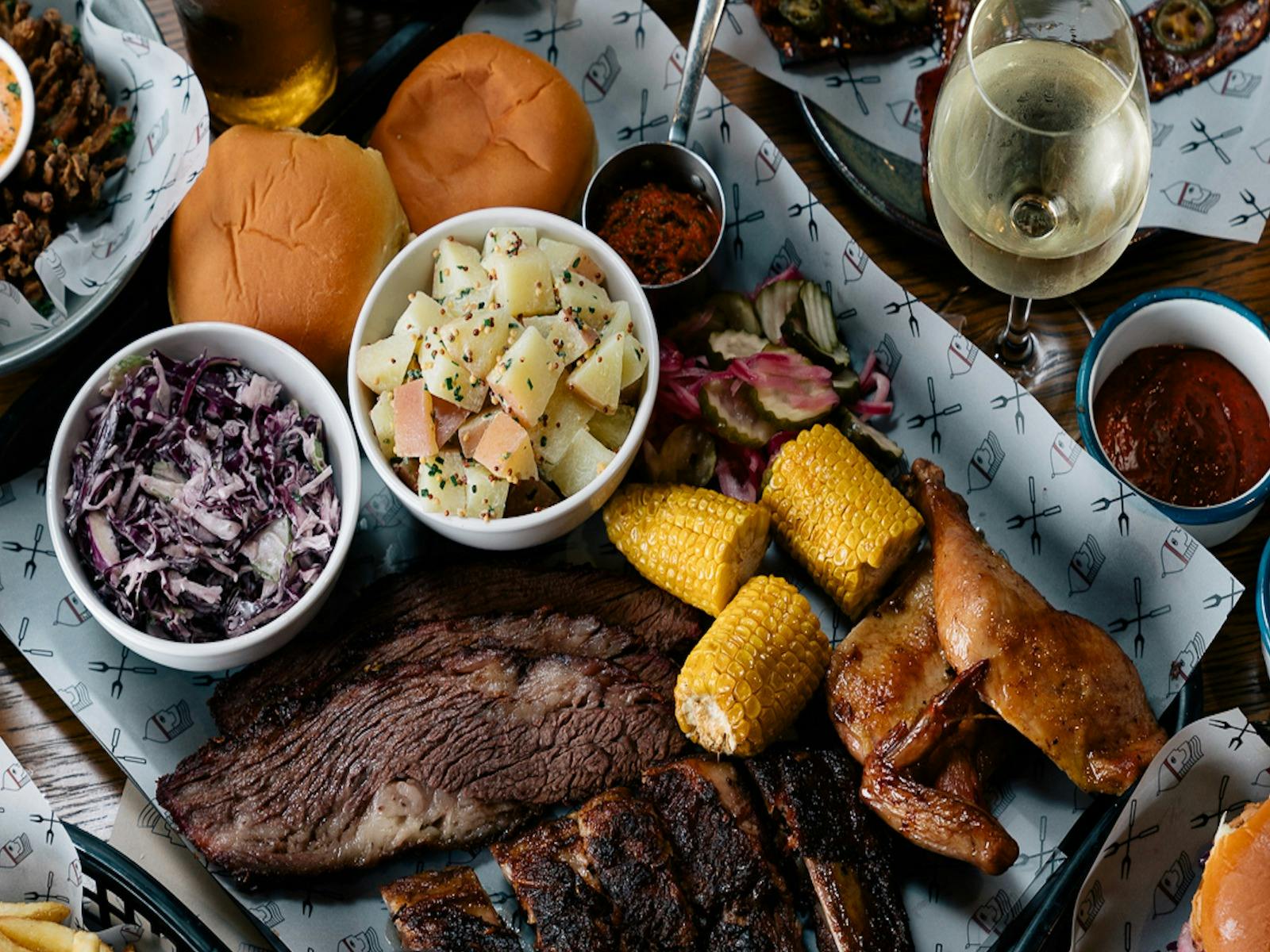 Bottomless BBQ at the Saracen's Head | Tasting Australia