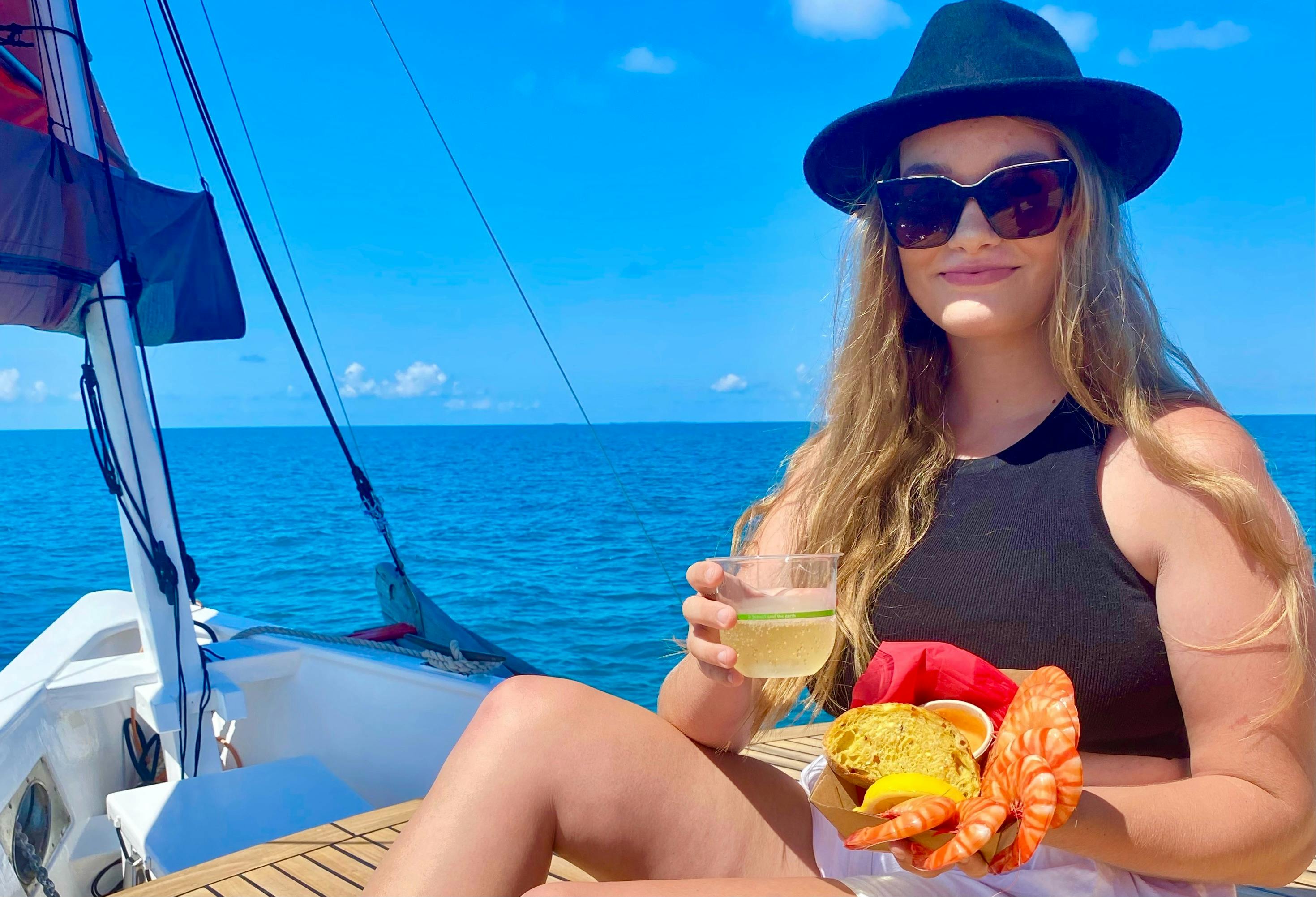 Shaolin Chinese Junk Boat Seafood Lunch Sail in Port Douglas
