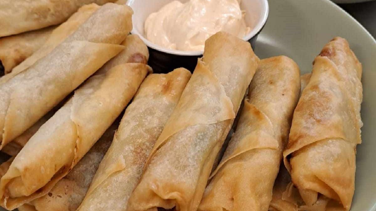 Peking Duck Spring Rolls