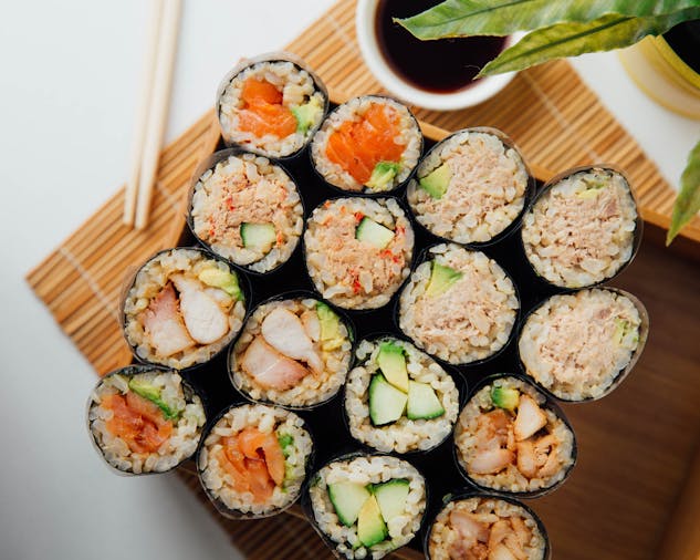 Roll Roll Sushi