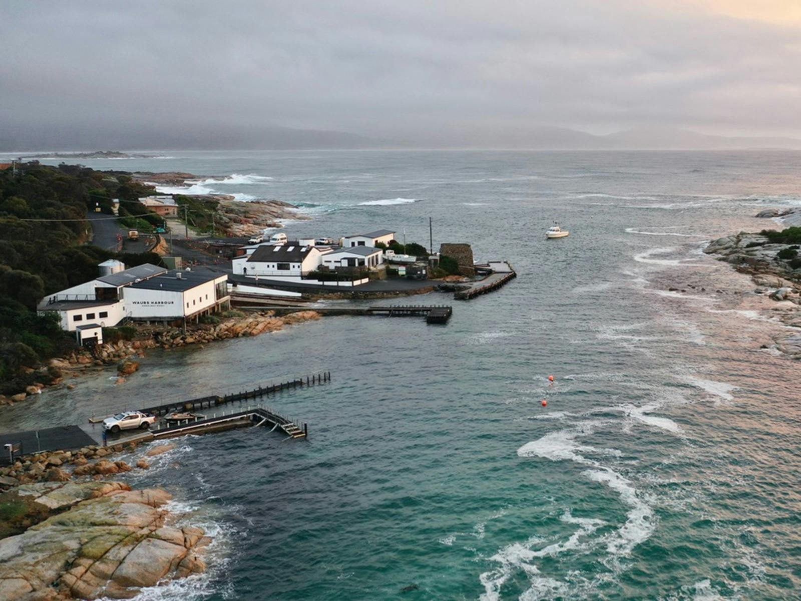 Fireside whisky tasting with maritime story in Bicheno image