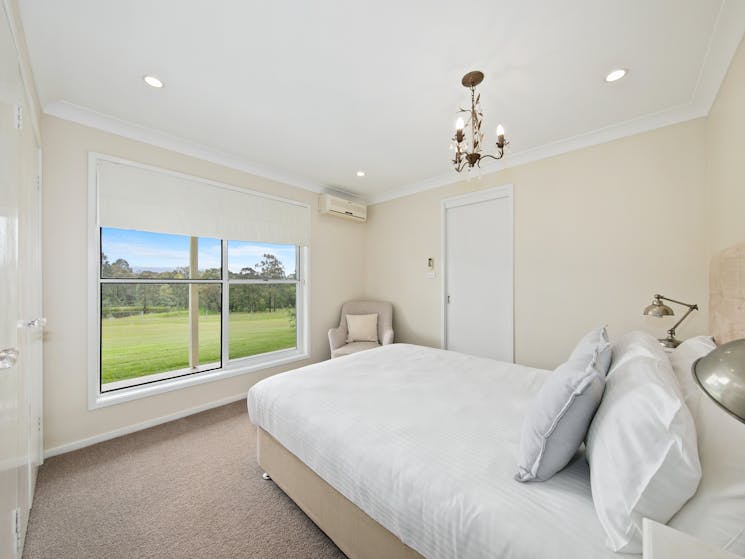 Hillcrest House - Bedroom 1