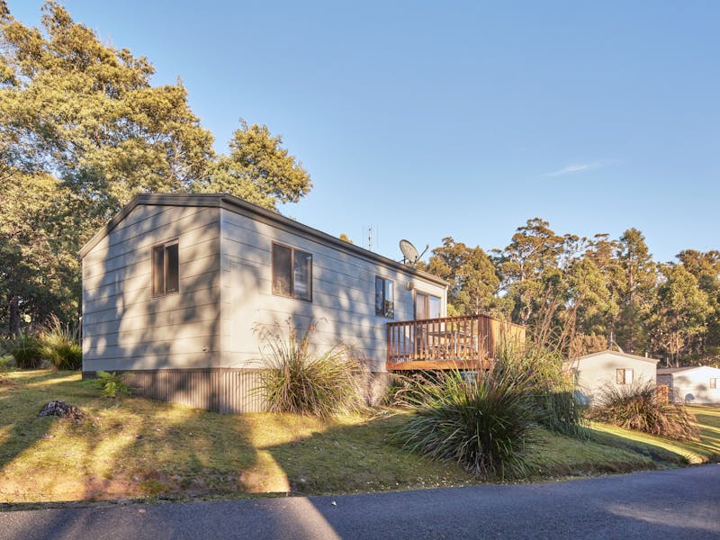 Waterview Cabin image