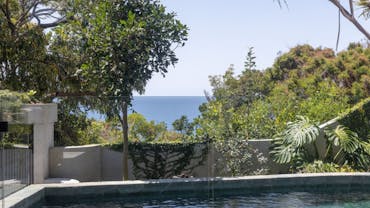 Pool with Incredible ocean & national park views Pool with Incredible ocean & national park views