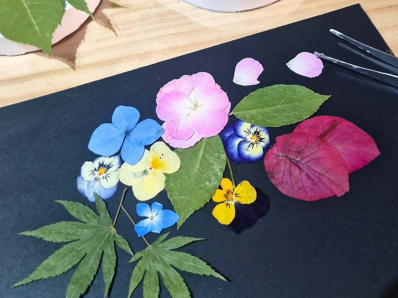 Flower Pressing and Floral Art Workshop