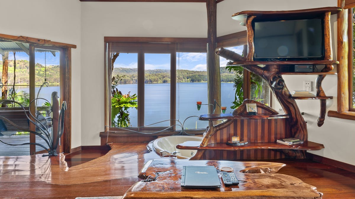 The Sunshine Coasts Best Accommodation