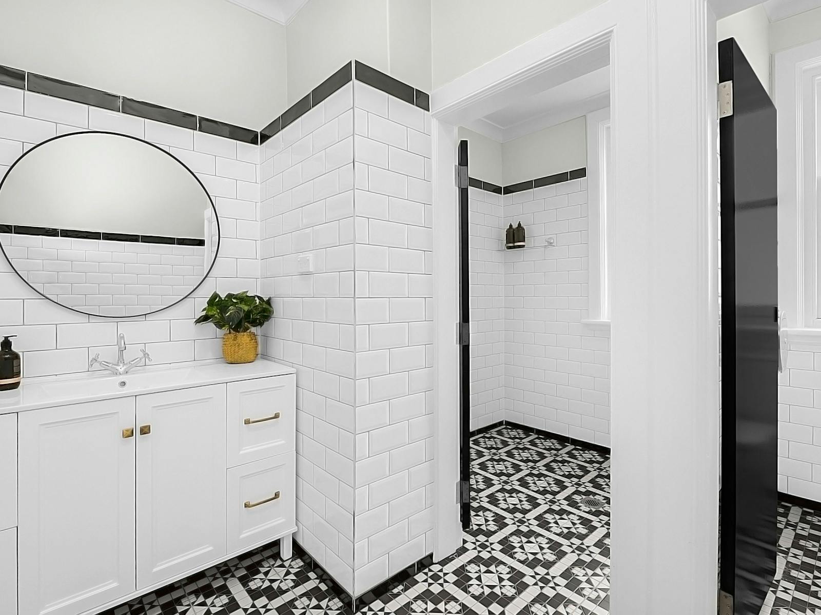 Horse and Jockey Hotel Homebush - Shared bathroom