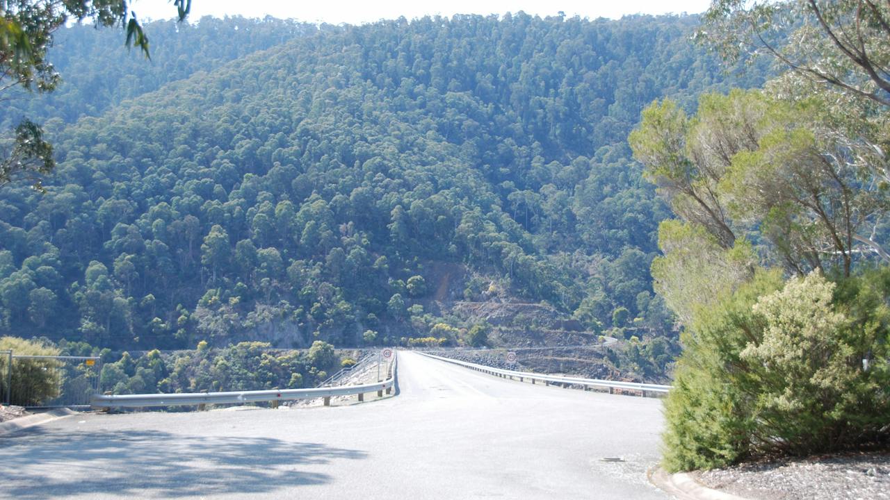 Dartmouth Dam Wall Picnic Area