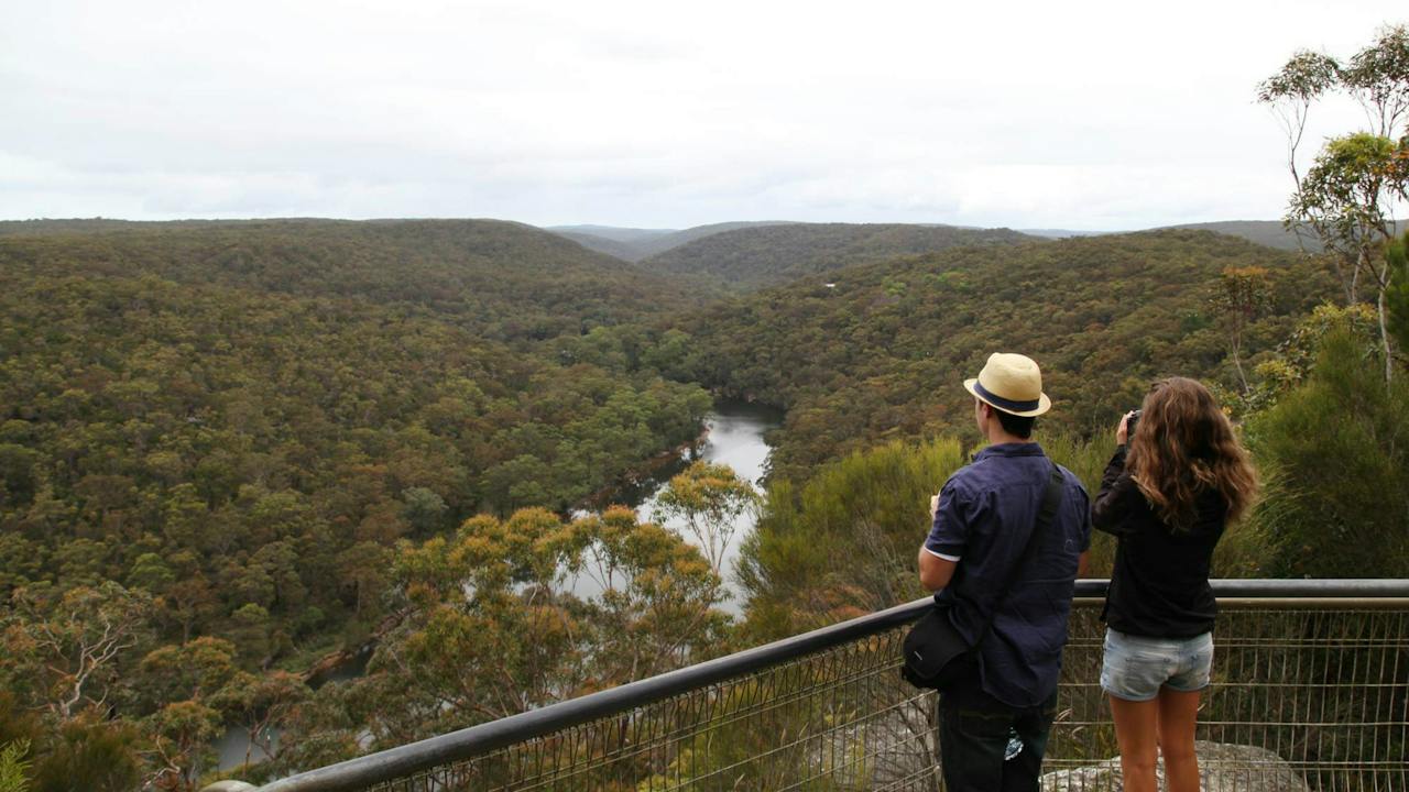 Bungoona Lookout and Path