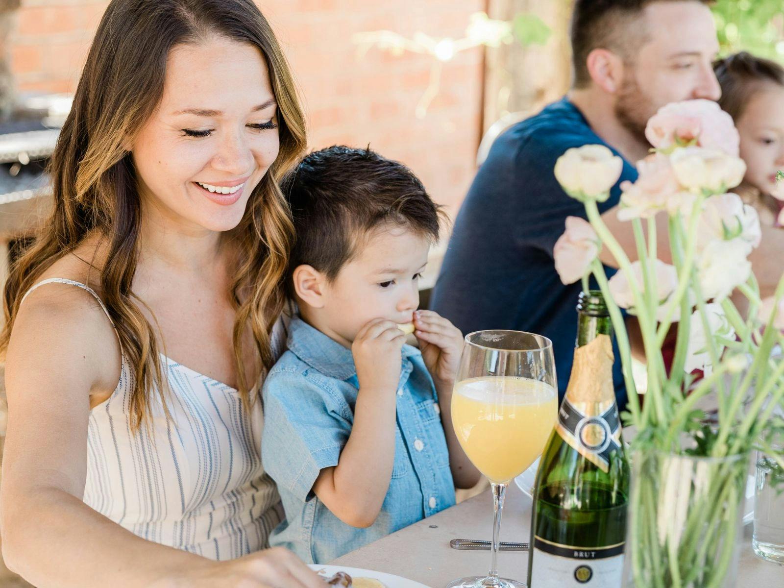 Mothers Day Lunch in The Upperhouse at the Royal Hotel Queanbeyan