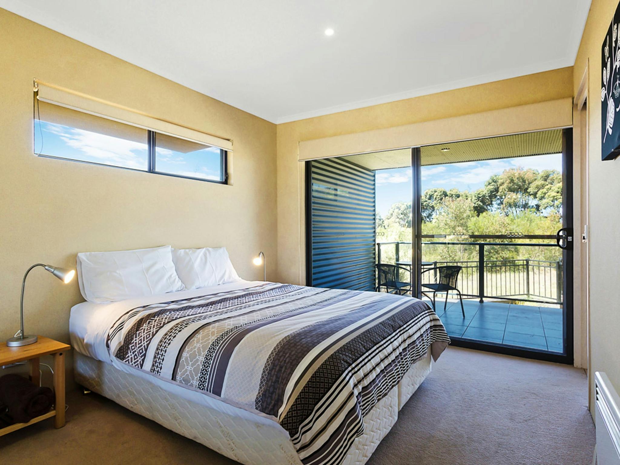 Saltwater Apartments Eden Nsw Holidays And Accommodation Things To Do