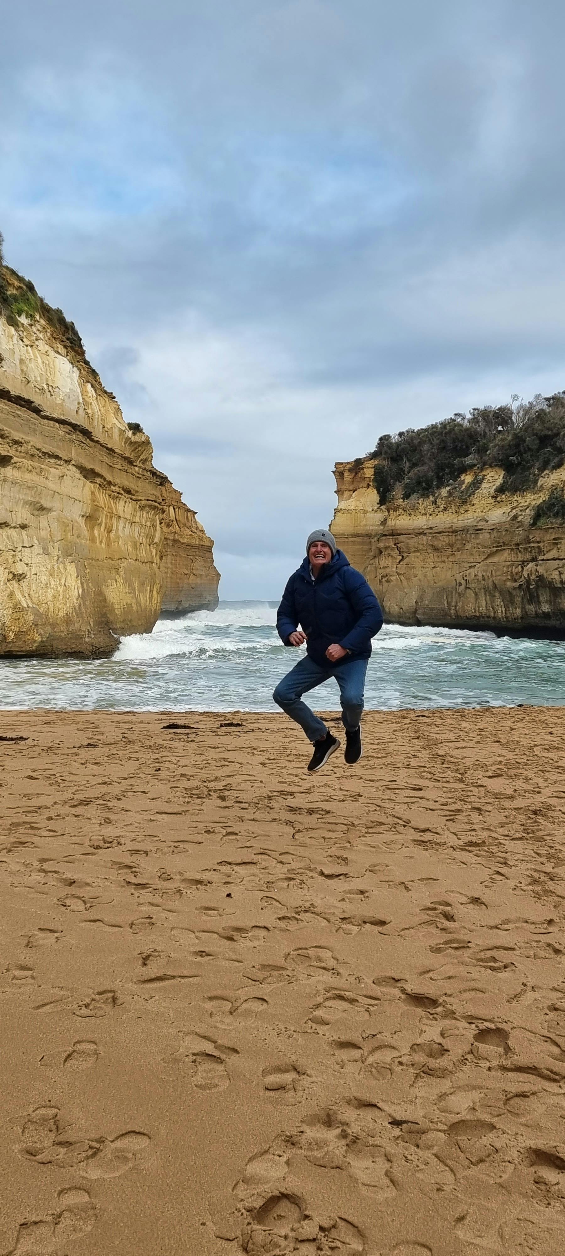 Loch Ard Fun with Warrnambool Tours. Tour with A Local.   The Great Ocean Road.  Australia