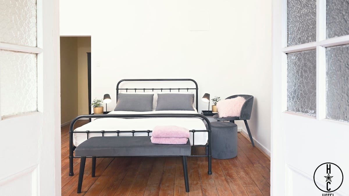 Cunnamulla accommodation, budget rooms, hotel Cunnamulla restaurant