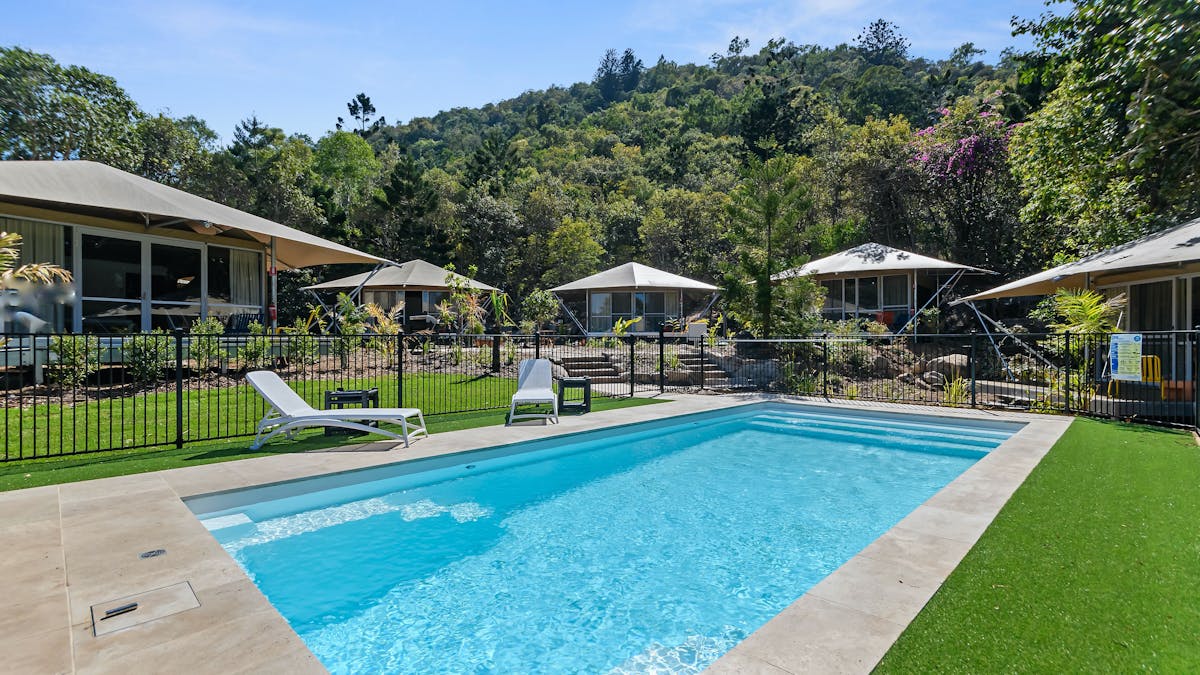 Landscaped grounds, fully accessible tent and pool