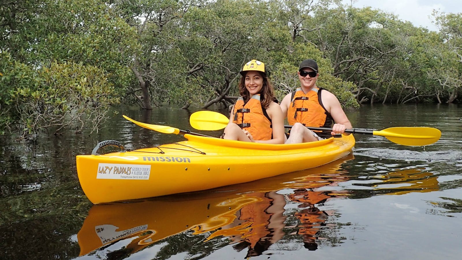 Couple enjoying tour with Lazy Paddles