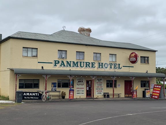 Commercial Hotel Panmure